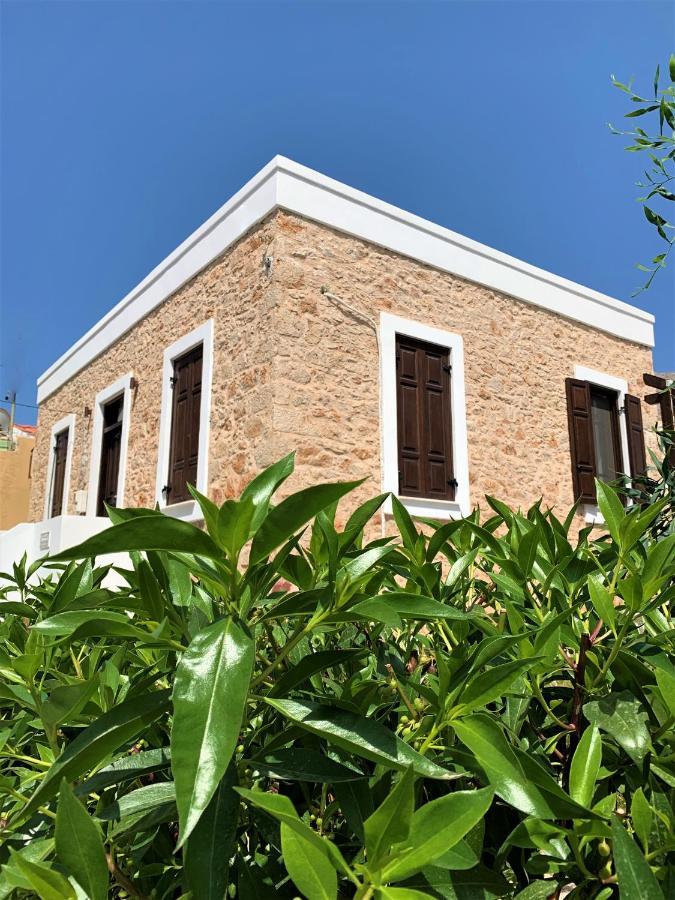 Villa Miranda Chalki Town Eksteriør billede