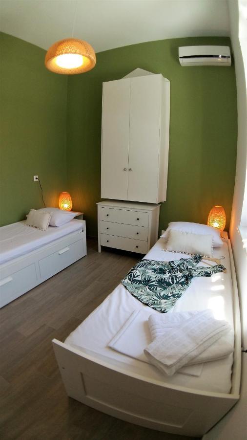 Villa Miranda Chalki Town Eksteriør billede